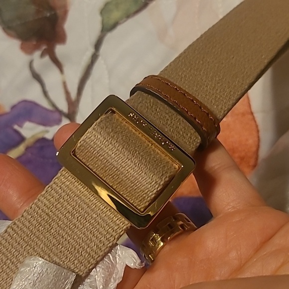 Michael Kors cross body - Picture 10 of 10